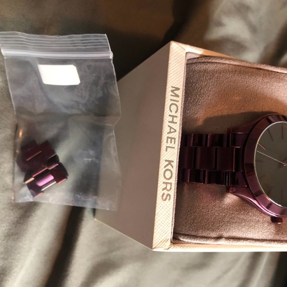 Michael Kors Slim Runway Lavendar Watch main image 4